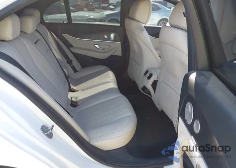 2017 Mercedes-Benz E 300 из США, поврежденный, VIN WDDZF4JB3HA257176